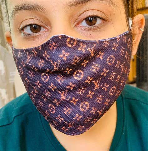 masque louis vuitton bouche|Louis Vuitton's $480 face mask.